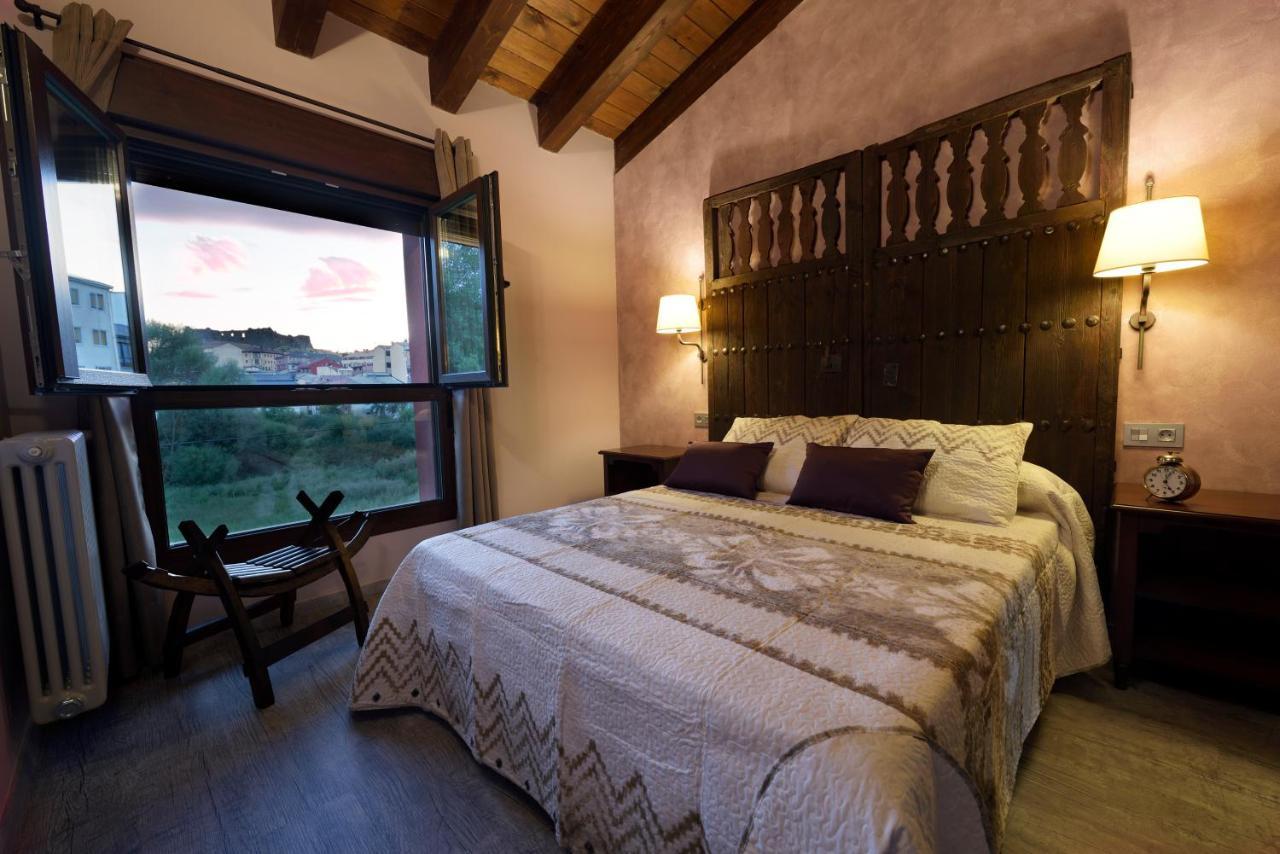 Casa Rural La Puerta Del Rio Lobos San Leonardo de Yagüe Kültér fotó